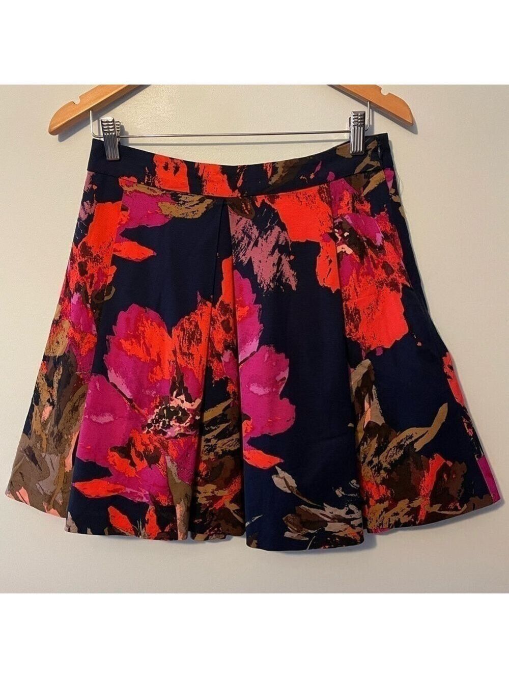 Trina Turk Floral Pleated Skirt Size 4